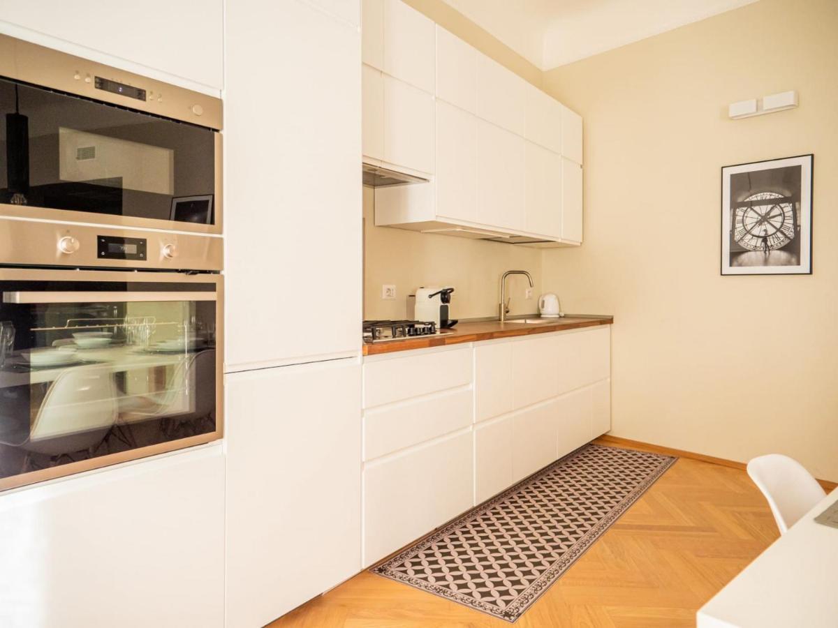 The Best Rent - Cozy Two-Bedrooms Apartment In Pasteur District Milano Dış mekan fotoğraf
